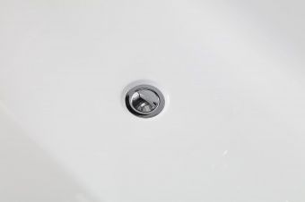 Акриловая ванна Bolu BL-326S/150 150x80